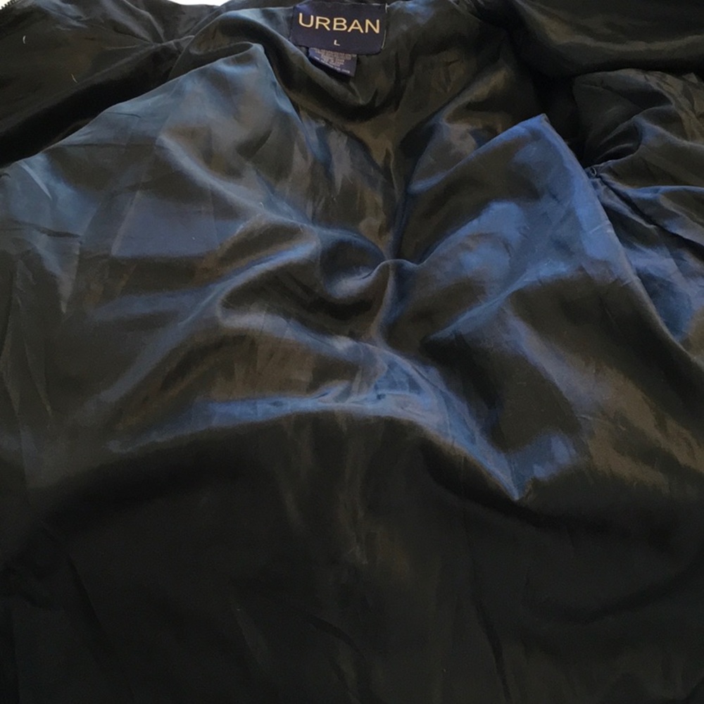 Urban Men’s Down Filled Puffer Coat Size Large - Picture 11 of 11